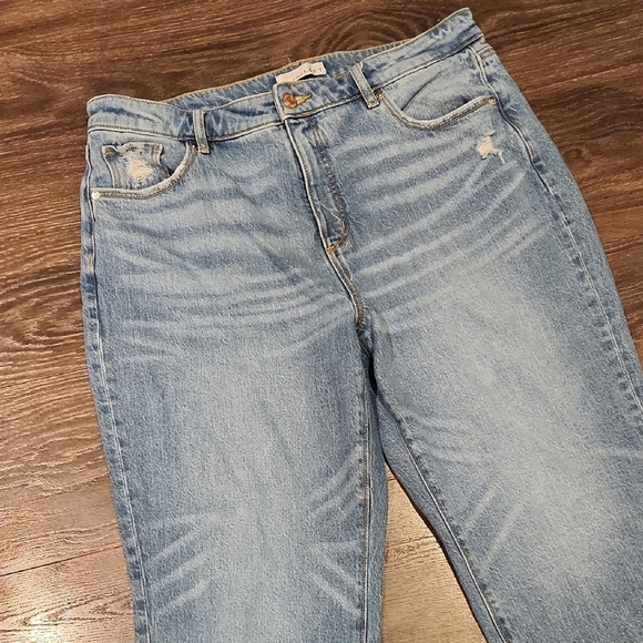 ❤️ LOFT HIGH RISE STRAIGHT LEG JEANS, 14P (32 PETITE) - Picture 4 of 10